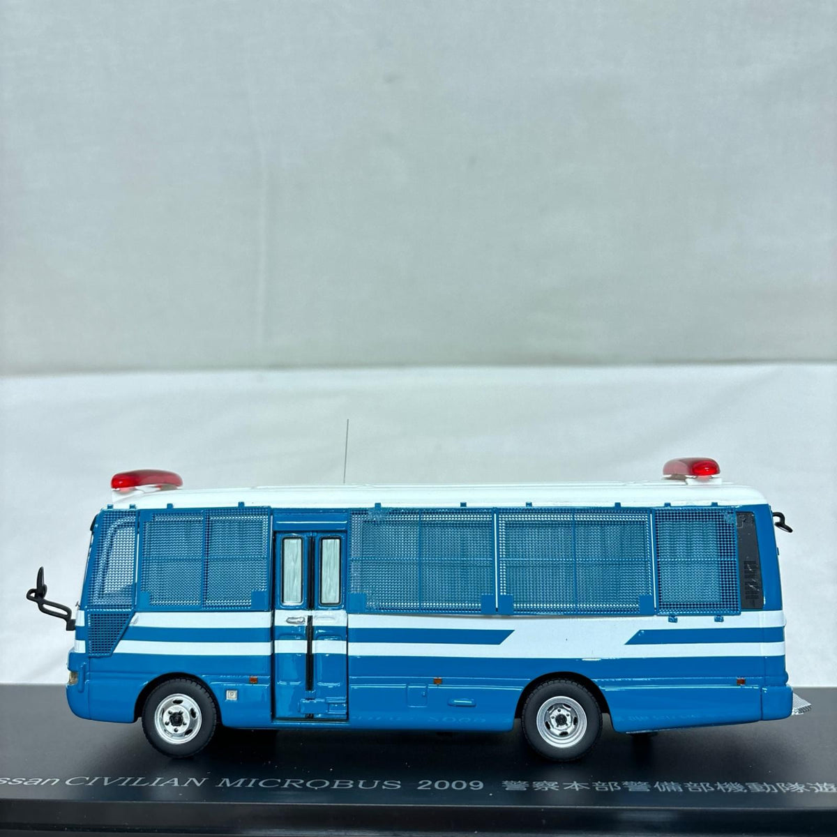 RAI'S 警察本部警備部機動隊遊撃車両(I型) Nissan CIVILIAN MICROBUS 2009 警察本部警備部機動隊遊撃車両(1型) ヒコセブンプラス スケールカー