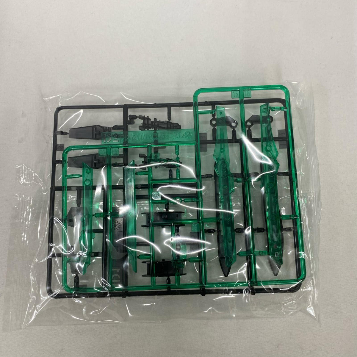 HG デスティニーガンダム ハイネ専用機 クリアカラー 機動戦士ガンダムSEEDDESTINY/シードデスティニー バンダイ ガンプラ