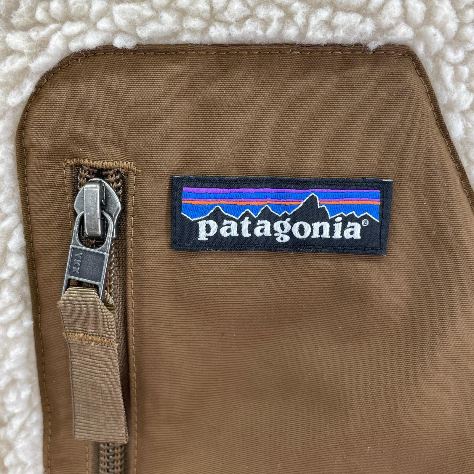 長袖シャツ REVERSIBLE BIVY DOWN VEST