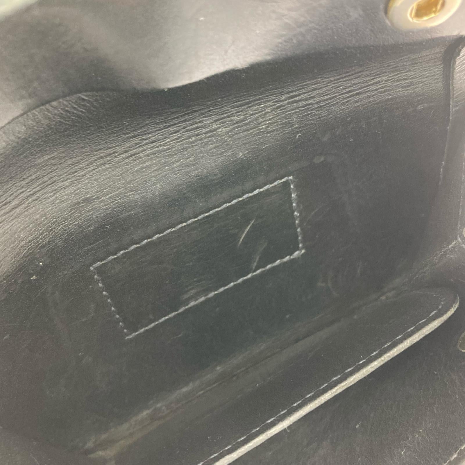 コンパクトウォレット BYRNE ブライドルレザー グリーン