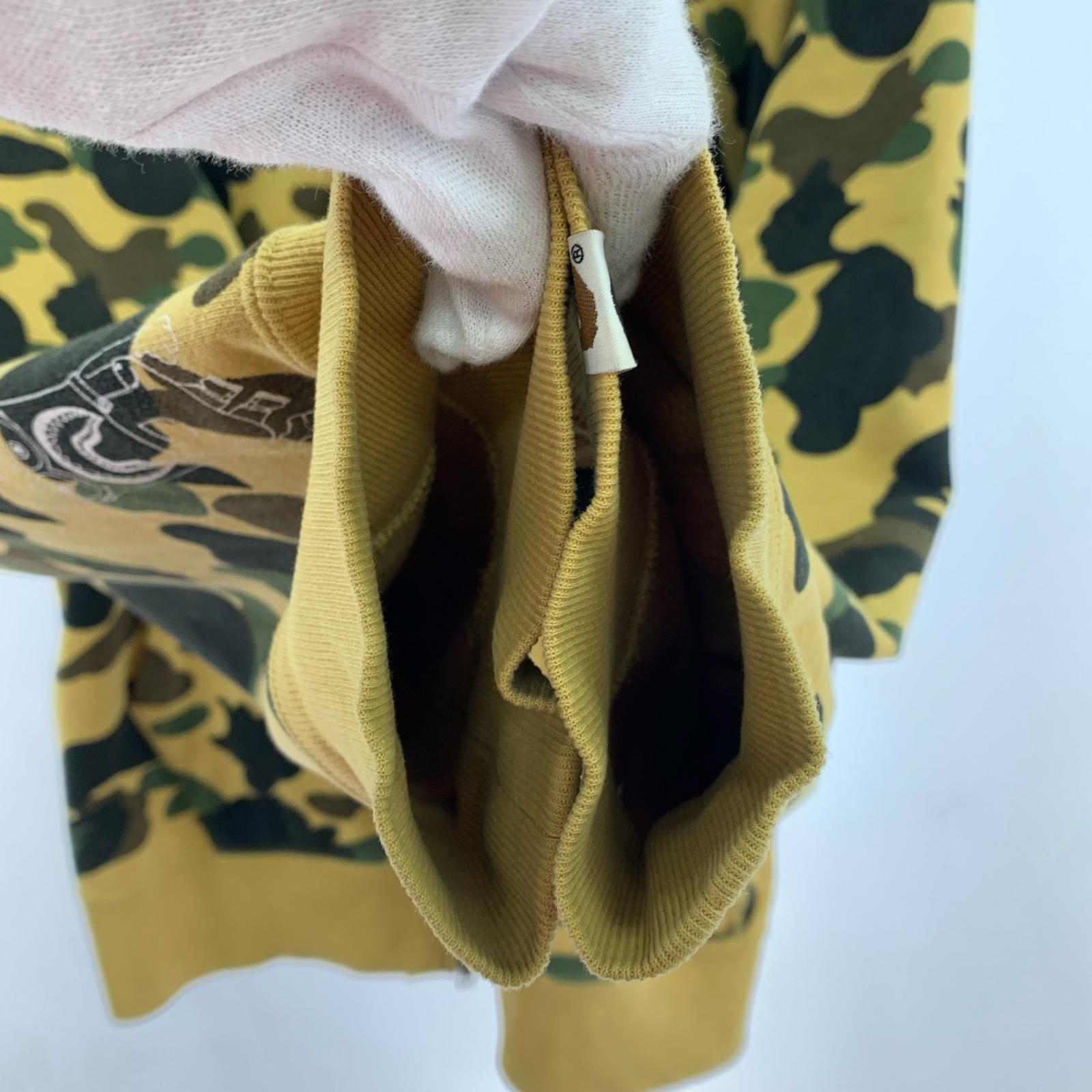 スウェット MINIONS シャークパーカー XL カモフラ LL