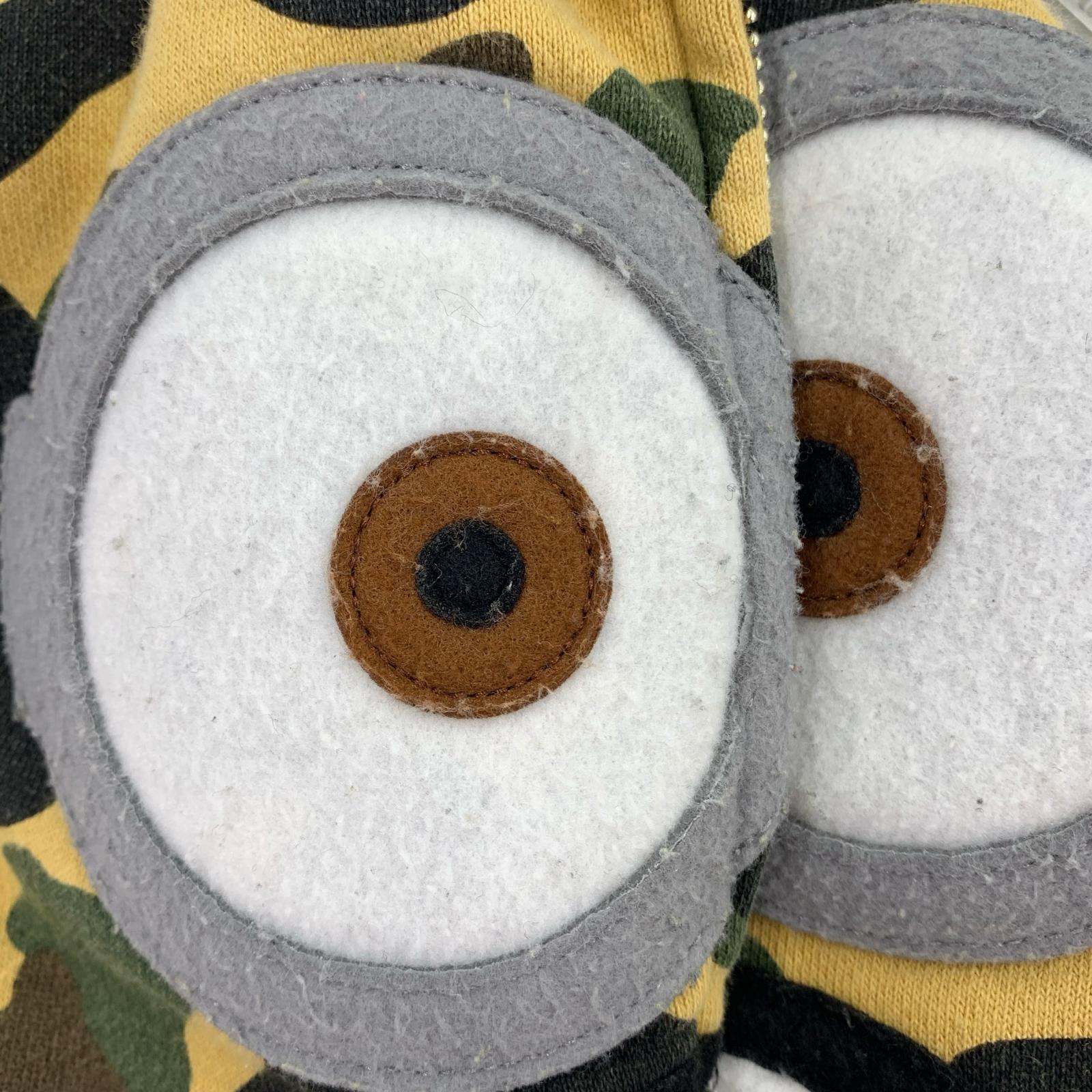 スウェット MINIONS シャークパーカー XL カモフラ LL