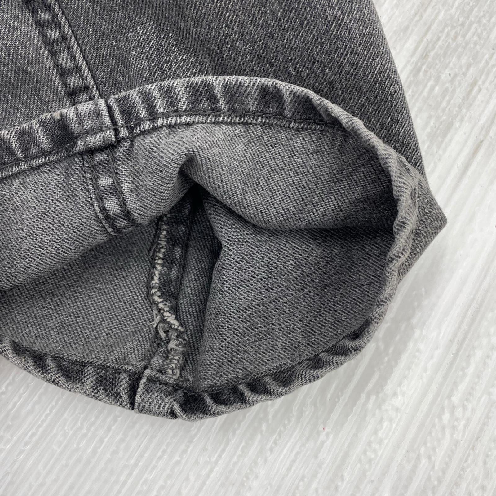 デニムパンツ 565 Loose Straight グレー