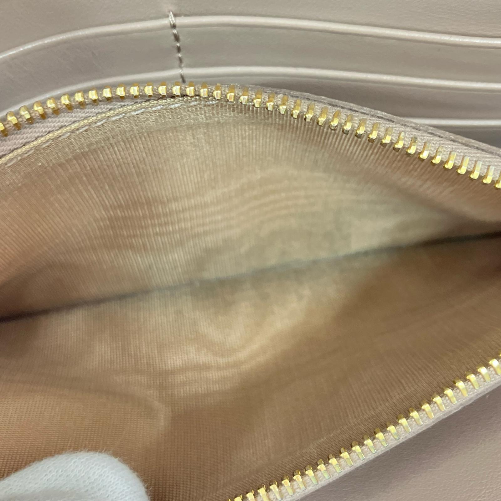 PRADA 1MH132 長財布