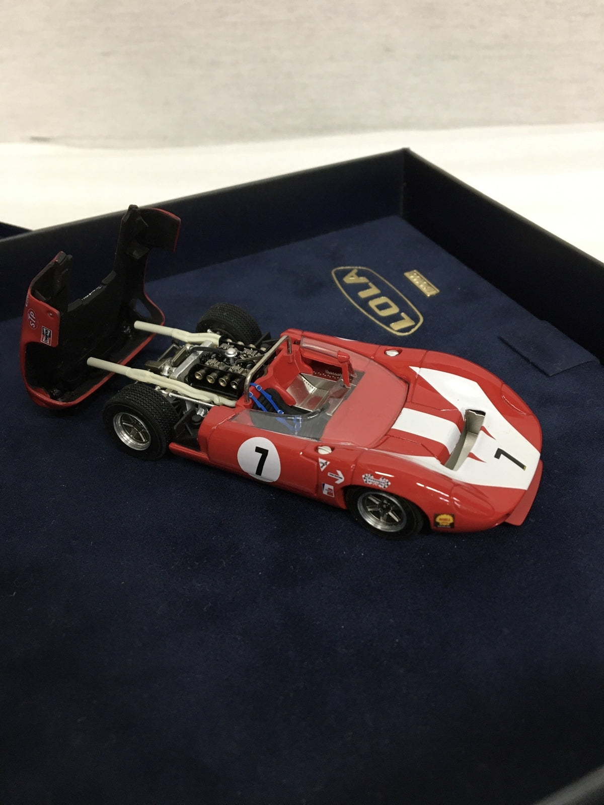 FLY Car Model LOLA T70 Spyder スケールカー