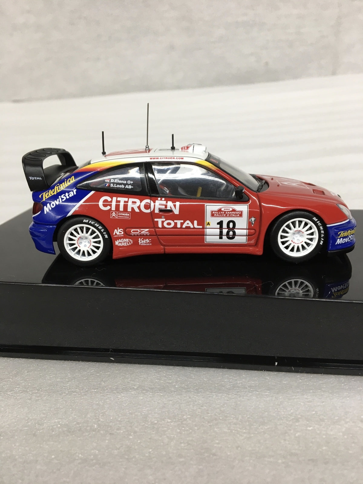 オートアート CITROEN XSARA WRC 2004 WINNER スケールカー