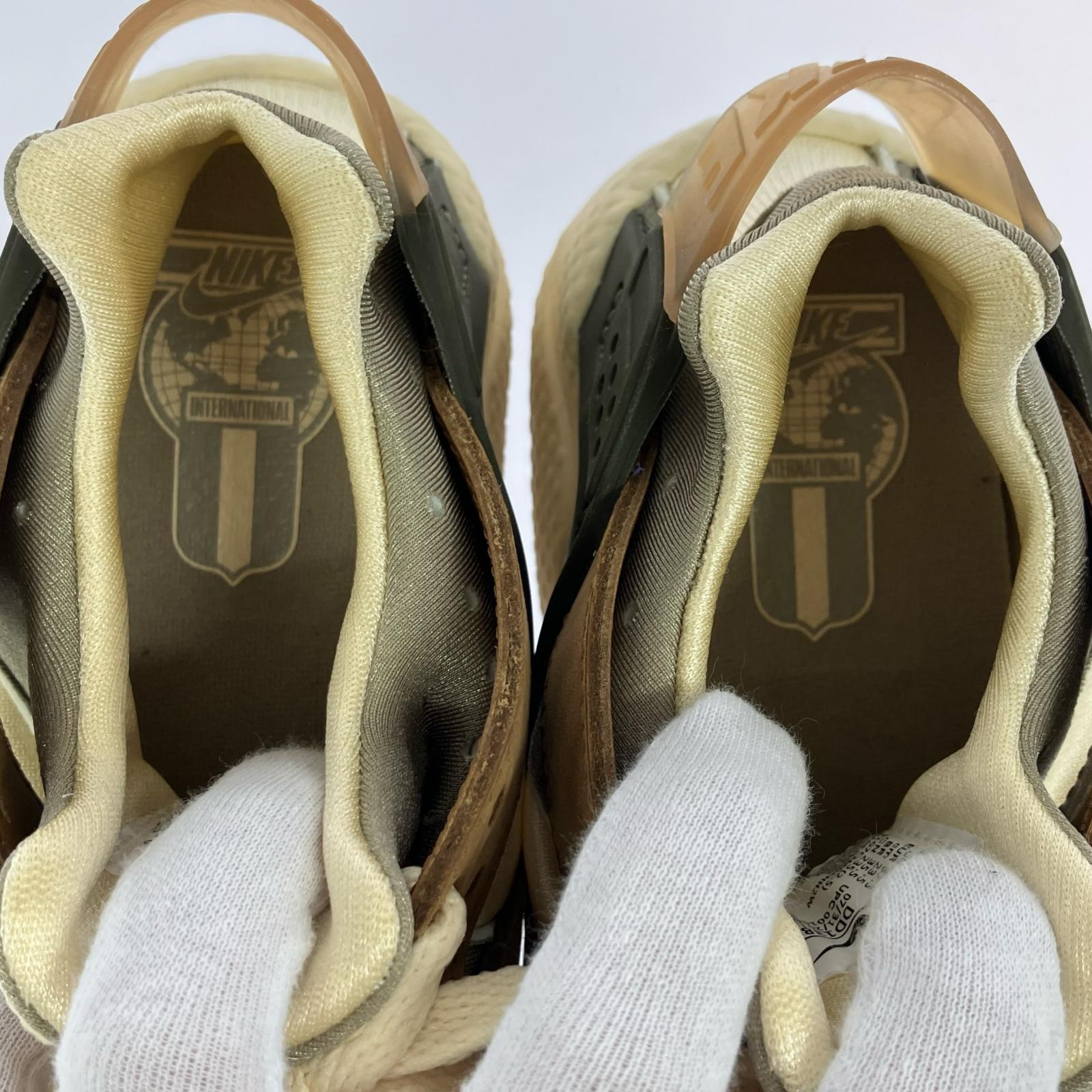 スニーカー Nike Air Huarache "Desert Oak"/23.5cm 23.5cm (US5 1/2 UK5 EU37) ブラウン