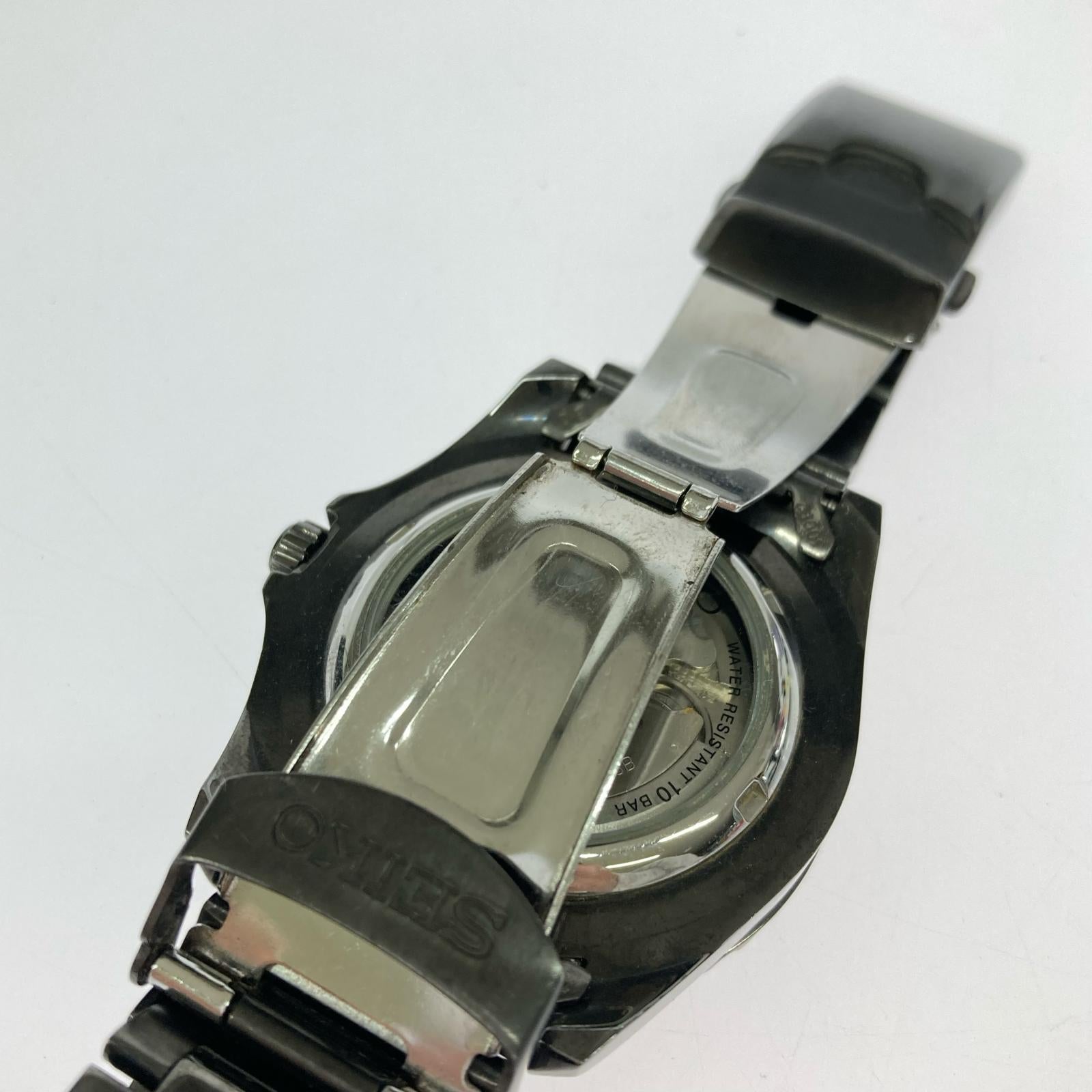 腕時計 SEIKO 5 SPORTS 自動巻き
