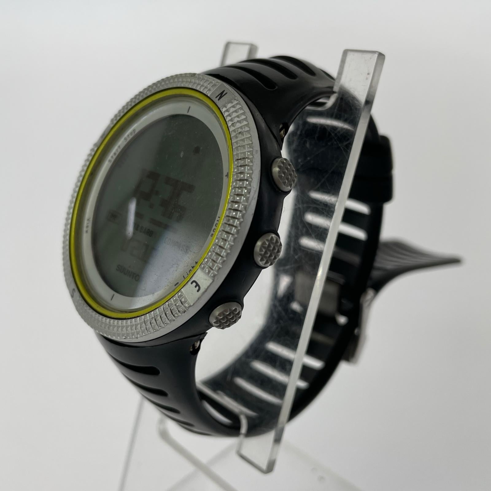 腕時計 SUNNTO CORE ブラック