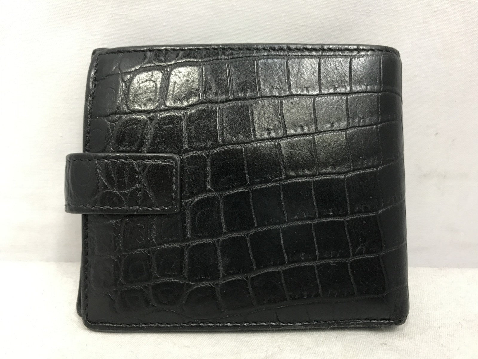二つ折り財布