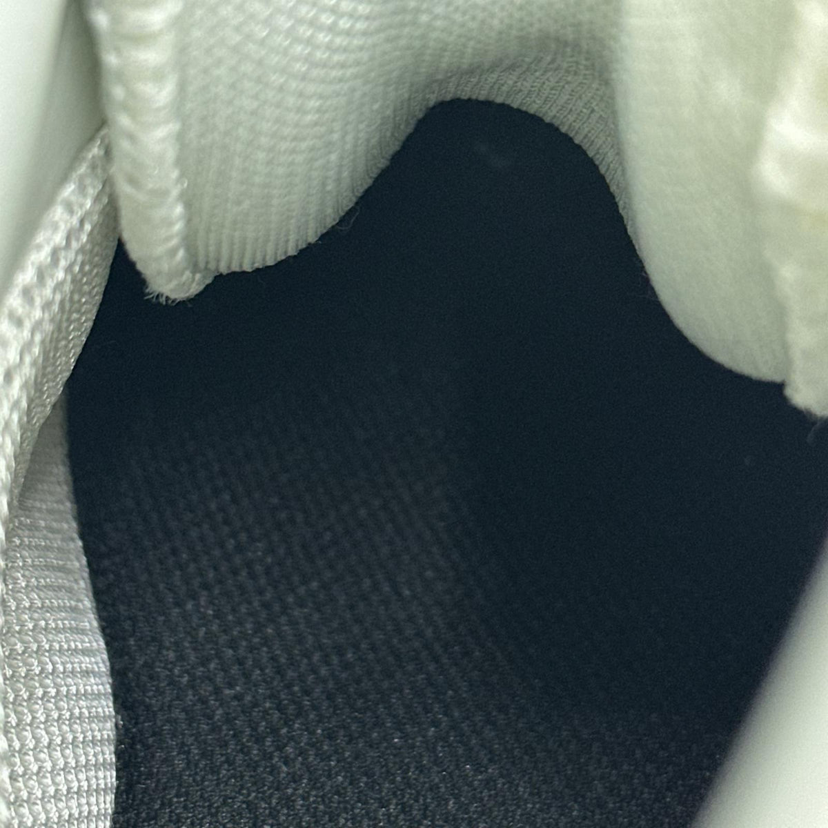 BALENCIAGA TRACK HIKE 654867 白 (27.5)