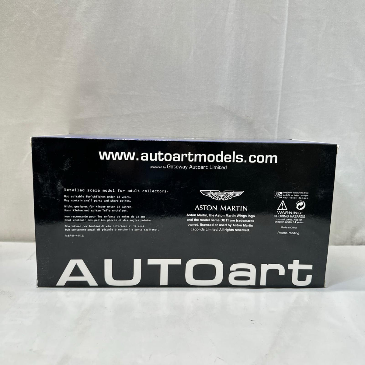 AUTOart 1/18 アストンマーチン DB11 AUTOart スケールカー