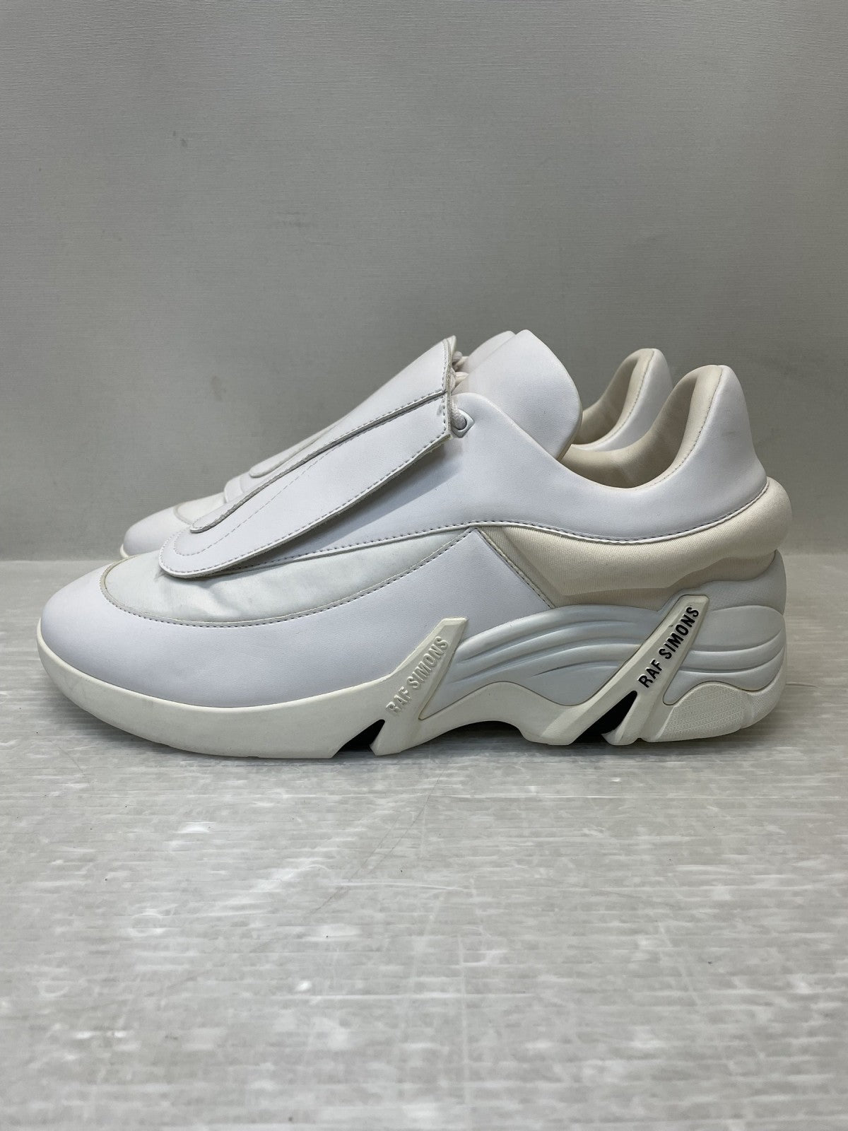 スニーカー RAF SIMONS ANTEI 43 ホワイト