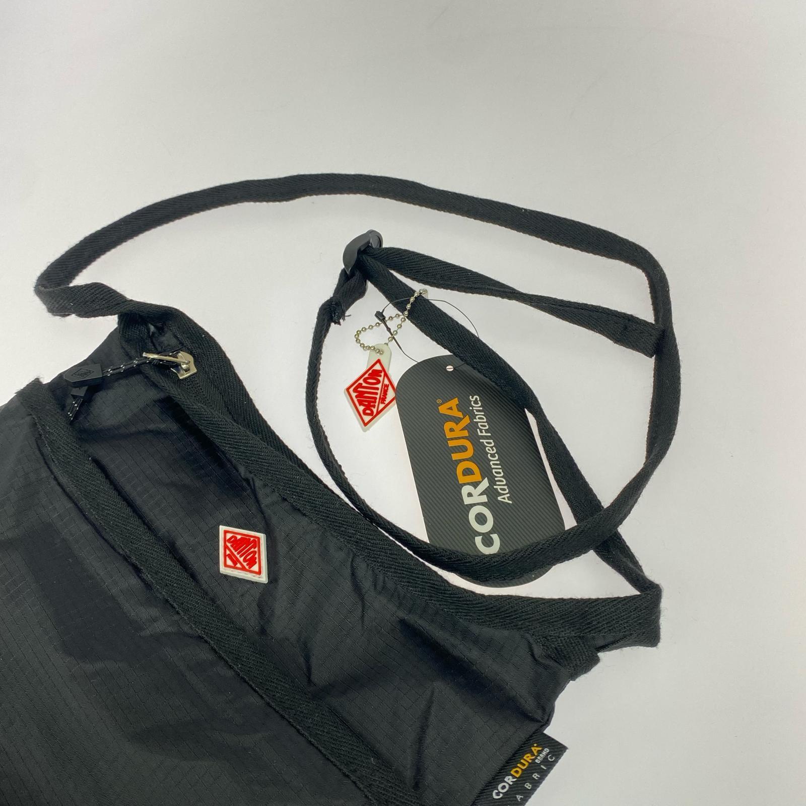 ショルダーバッグ MONCEAU 2.0 ナイロンショルダー BLK ブラック