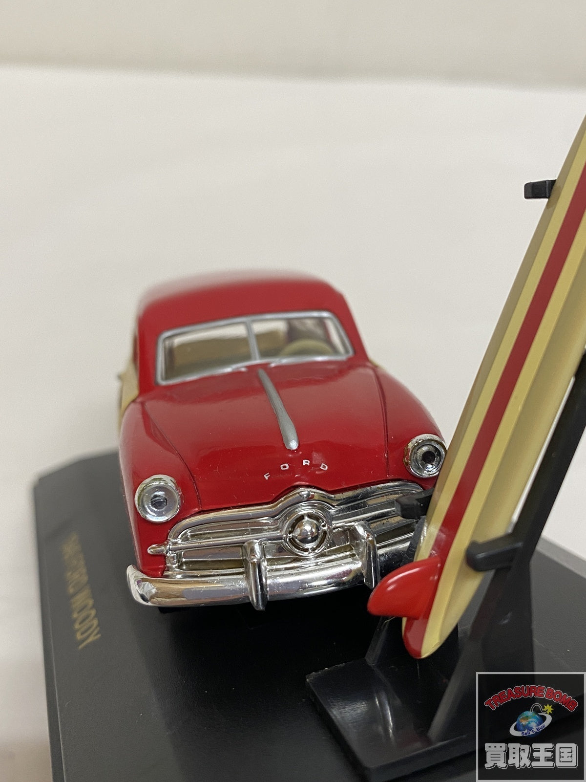 ROADCHAMPS 1/43 1949 FORD WOODY スケールカー