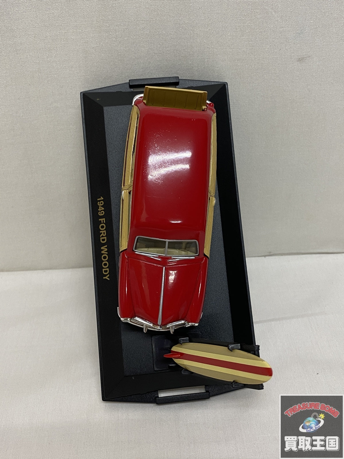 ROADCHAMPS 1/43 1949 FORD WOODY スケールカー