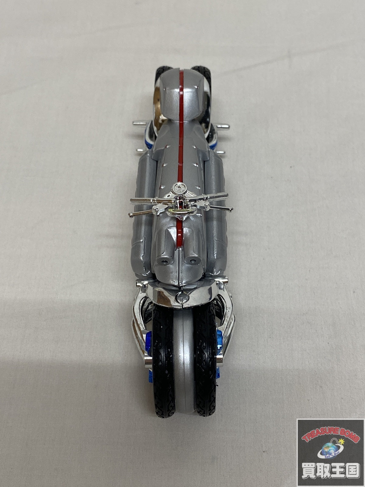 Maisto 1/18 DODGE TOMAHAWK スケールカー