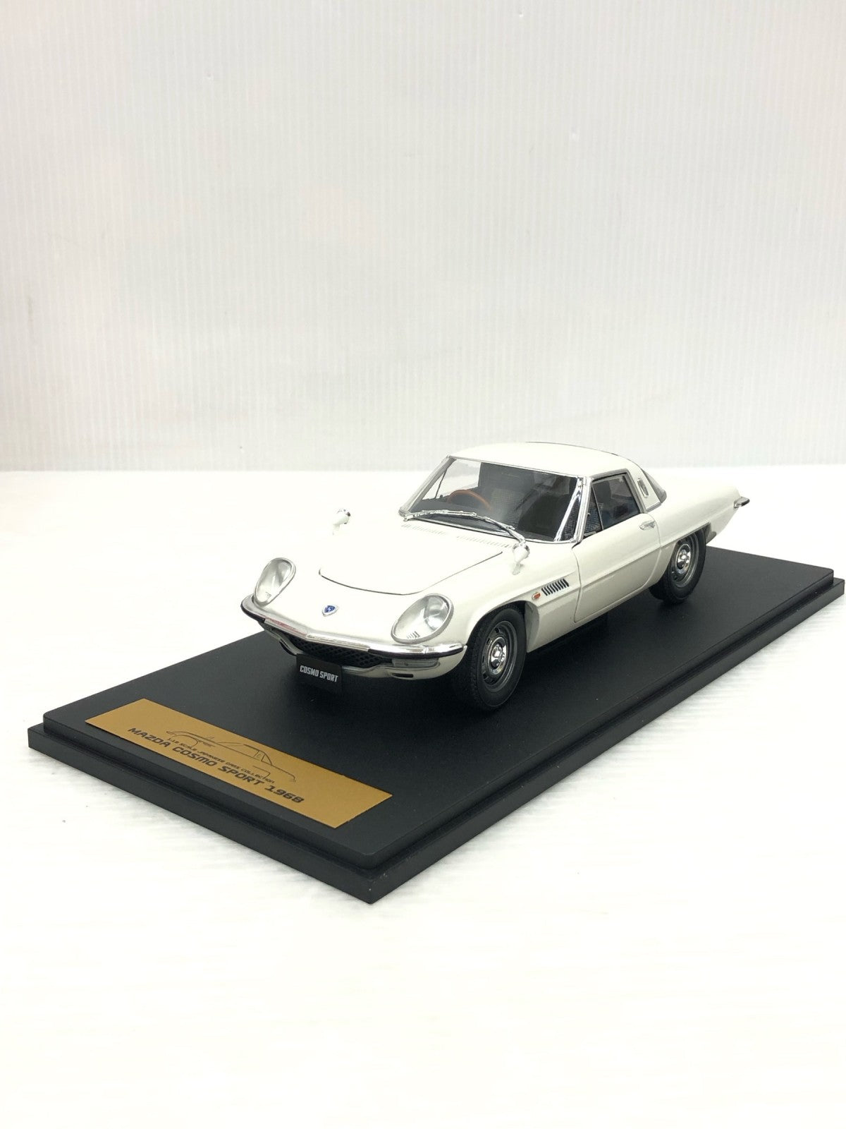 国産名車コレクション COSMOSPORT 1968 スケールカー
