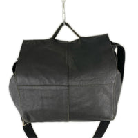 ショルダーバッグ レザー/キャンバス ショルダーバッグ BLK ブラック