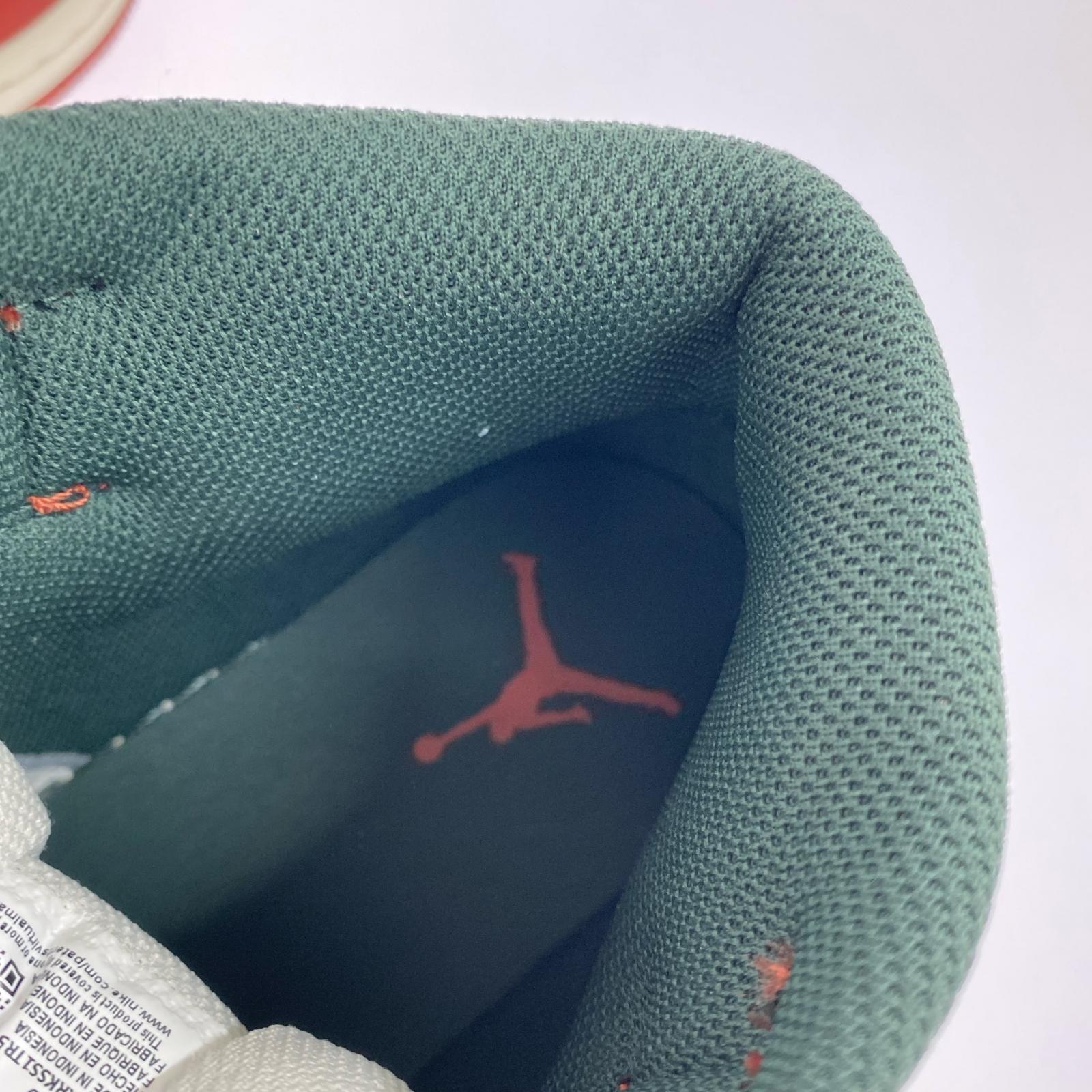 スニーカー AIR JORDAN 1 DQ8426-105 26cm (US8 UK7 1/2 EU42)