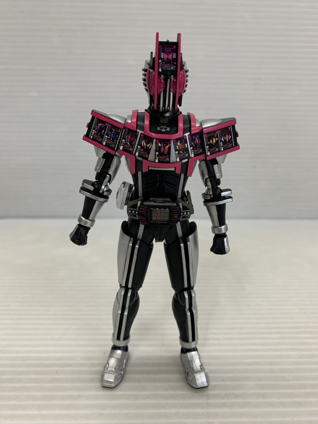 S.H.Figuartsディケイドコンプリートフォーム フィギュア/グッズ
