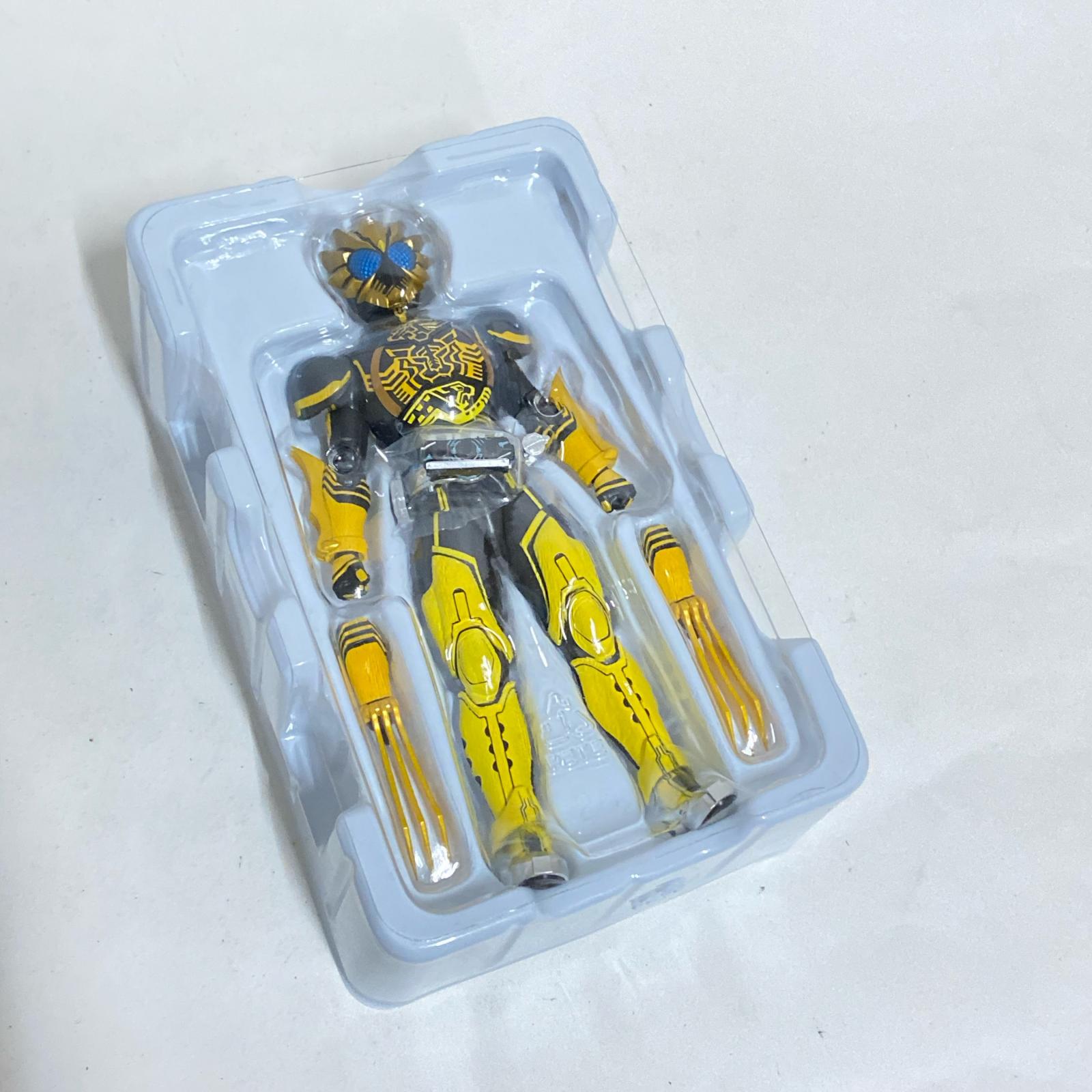 S.H.Figuarts 仮面ライダー真骨彫製法 ラトラータ コンボ BANDAI フィギュア/グッズ