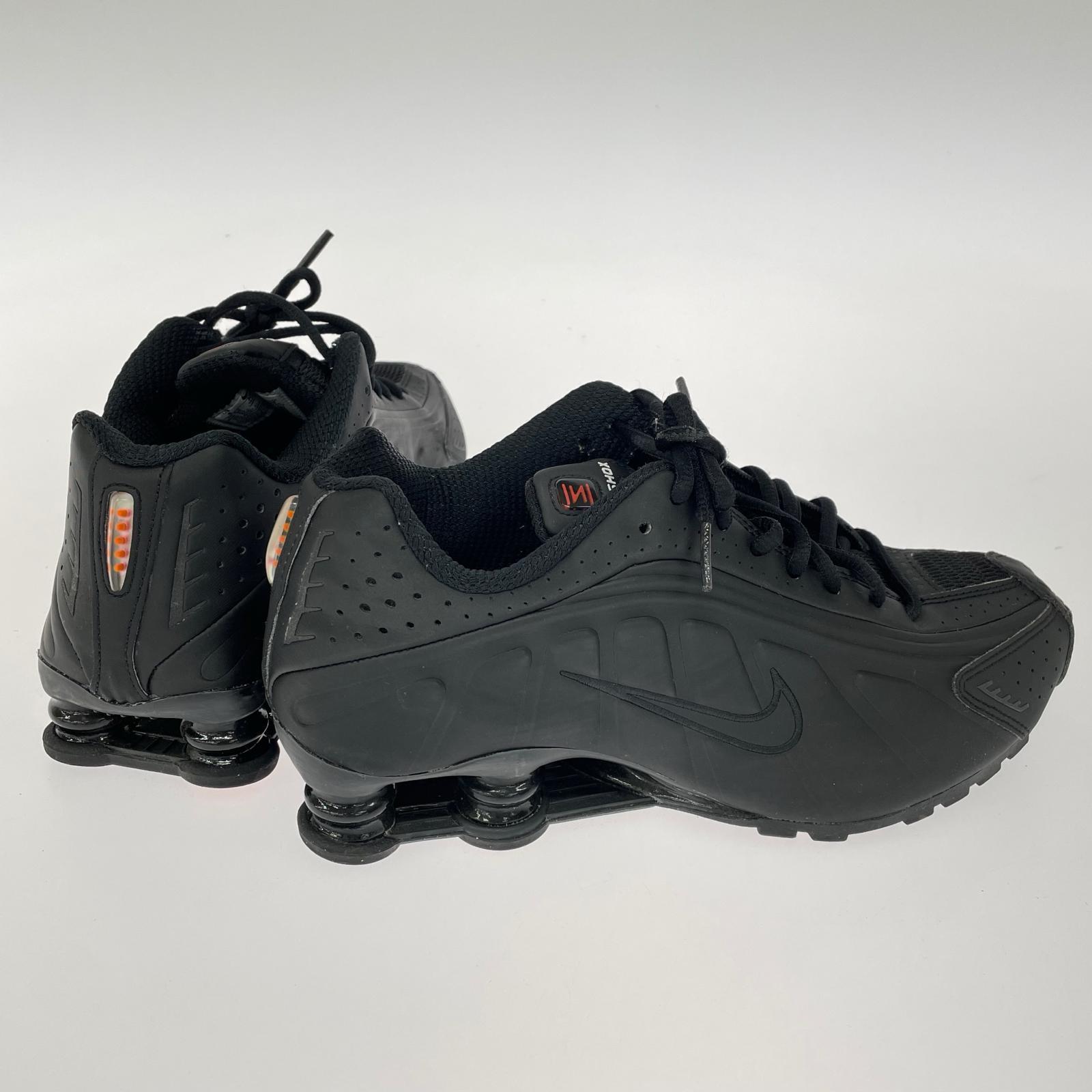 スニーカー W SHOX R4 BLACK (25.0) 25cm (US7 UK6 1/2 EU40) ブラック