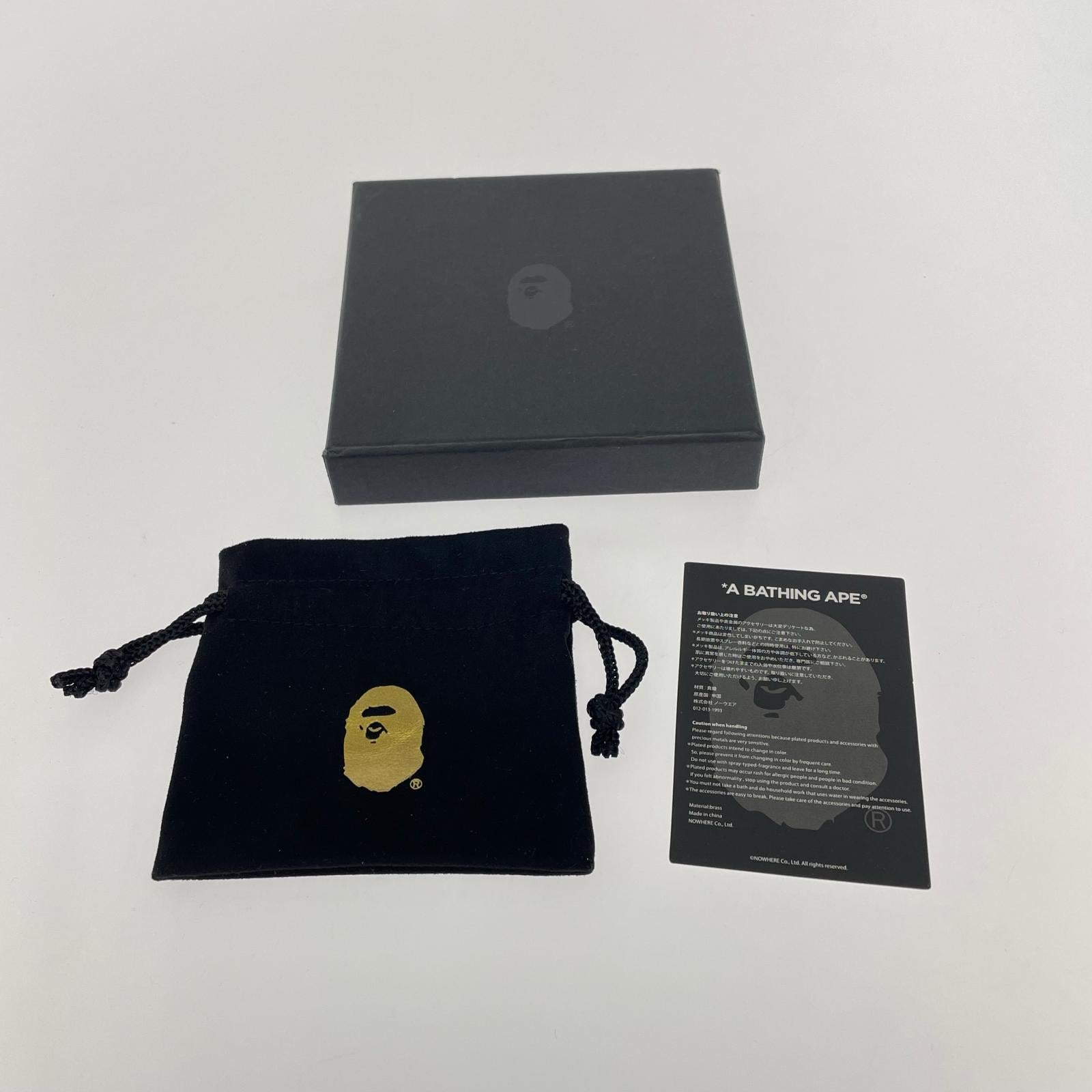 ネックレス A BATHING APE カードデザイン ネックレス ゴールド