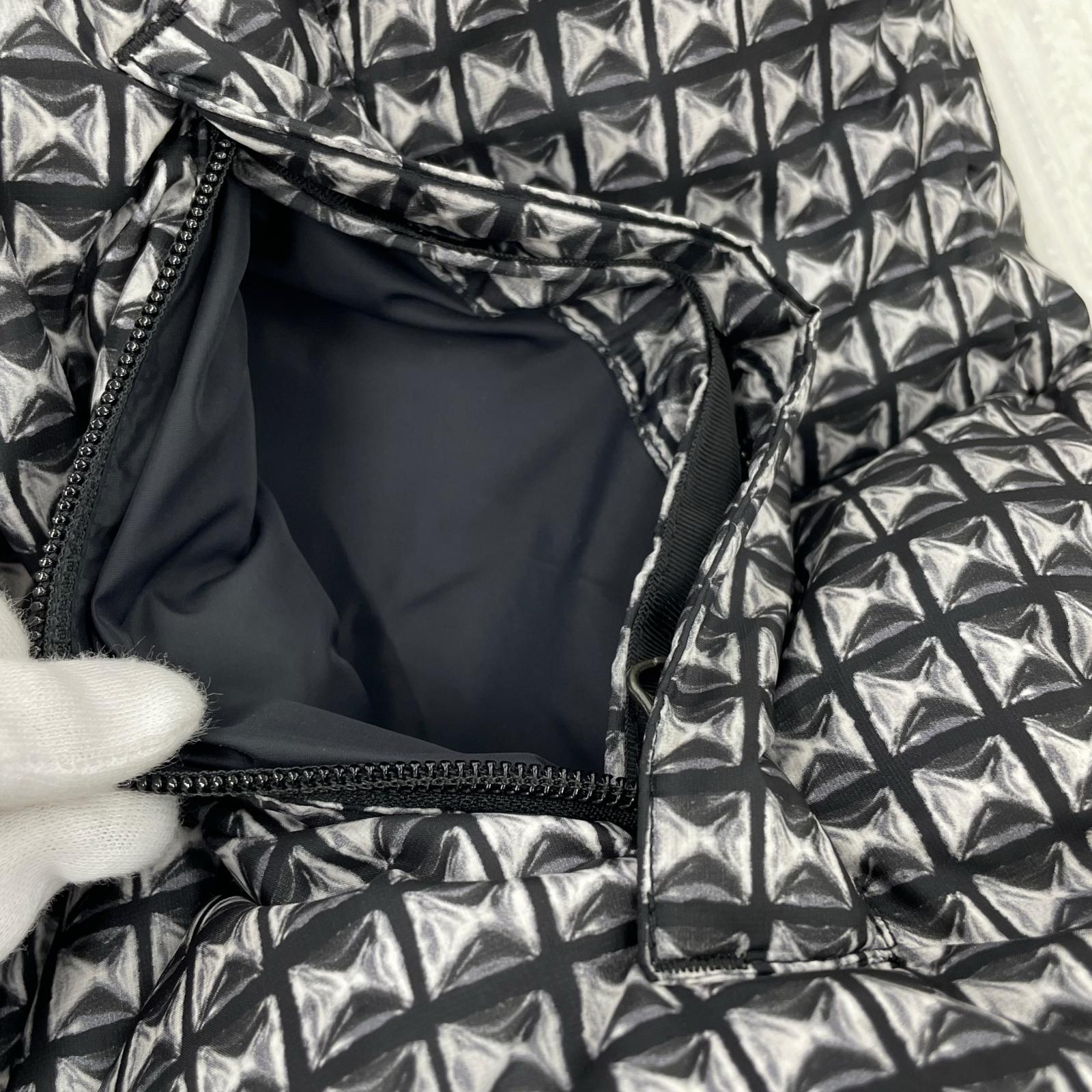 ダウンベスト ×Supreme Studded Nuptse Vest M ブラック