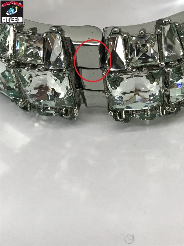 クリスタルバングル