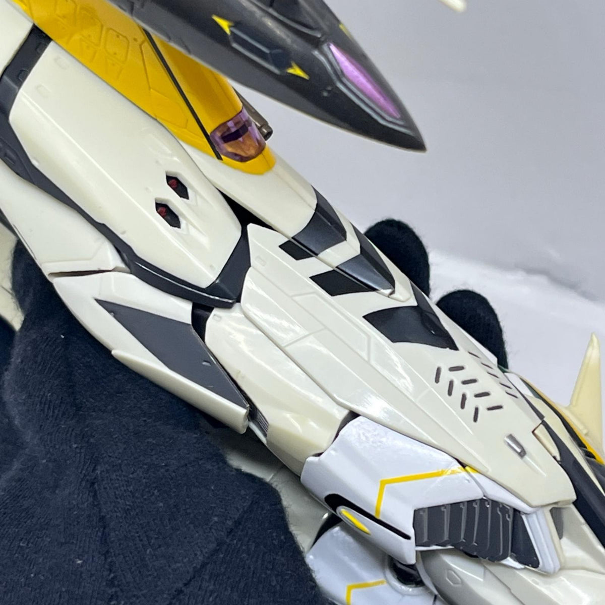 DX超合金 YF-29 デュランダルバルキリー 30周年記念カラー マクロスF/劇場版 マクロスF 恋離飛翼 〜サヨナラノツバサ〜/マクロスフロンティア バンダイ フィギュア/グッズ