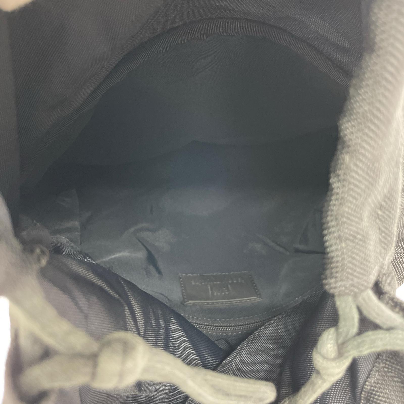 ショルダーバッグ ISSEY MIYAKE キャンバスショルダーバッグ 黒 ブラック