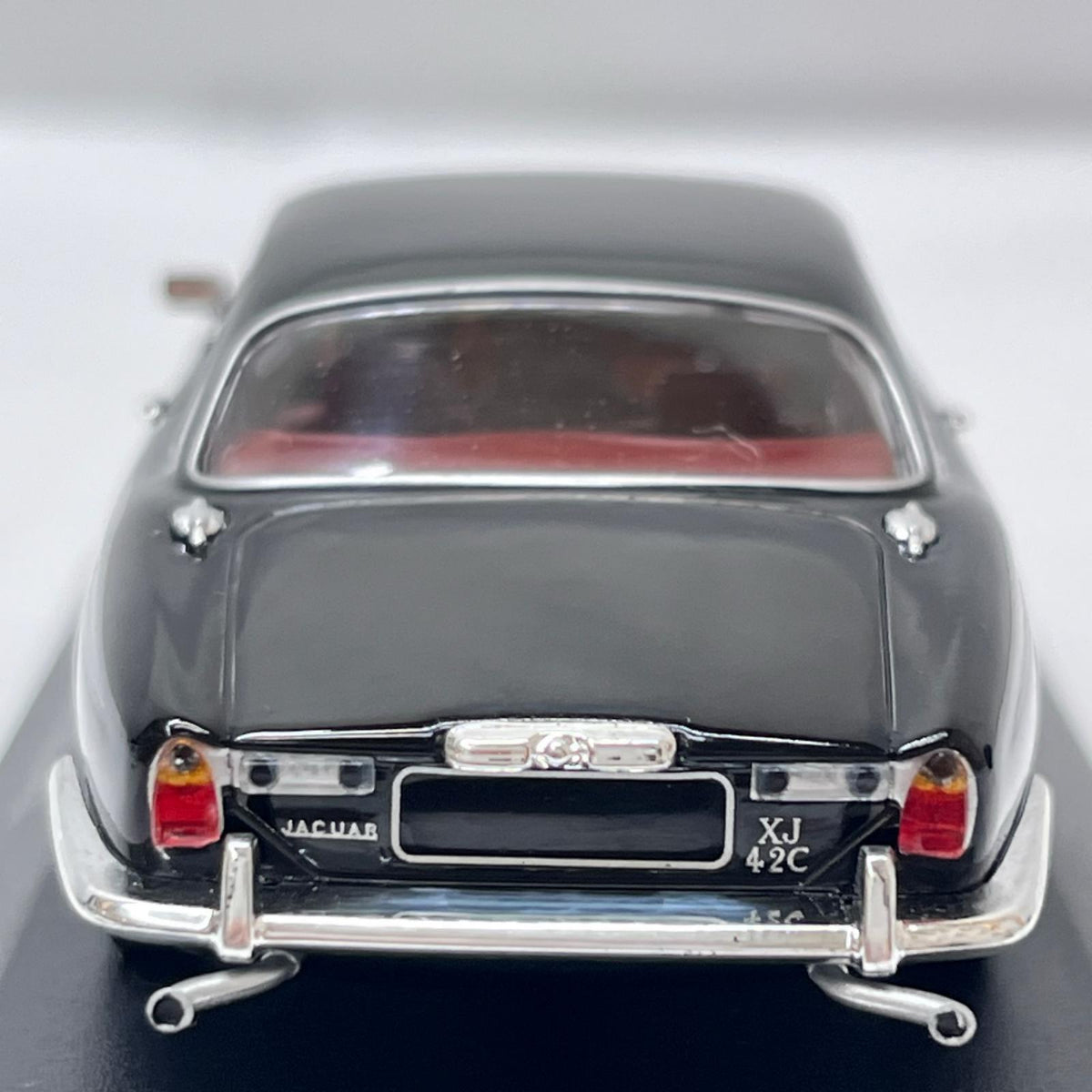 PMA ジャガー XJ12 クーペ シリーズⅡ ジャガー XJ12 クーペ シリーズ II 1975 ブラック (Jaguar XJ12 Coupe Series II ミニチャンプス(PMA) スケールカー
