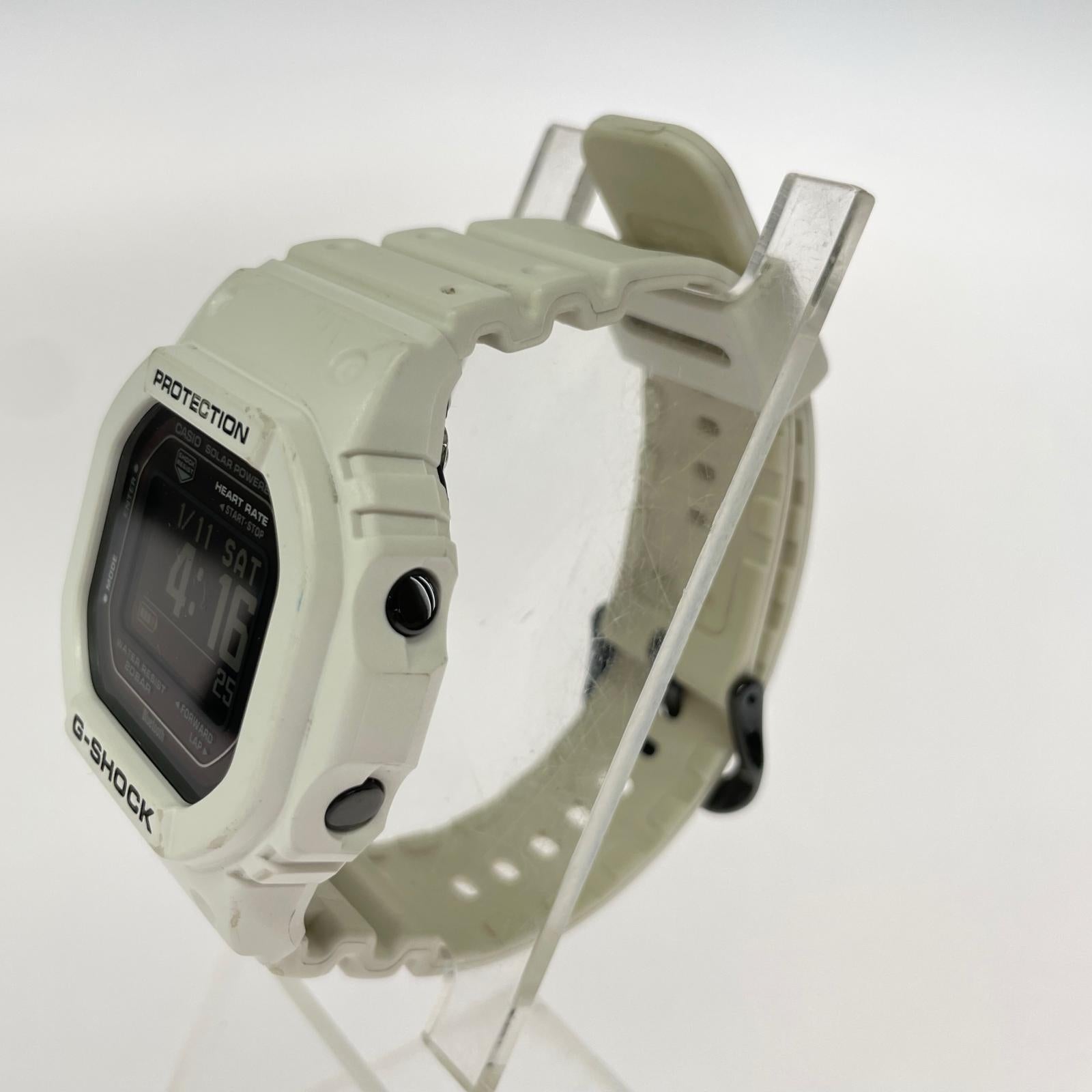 腕時計 DW-H5600 ホワイト