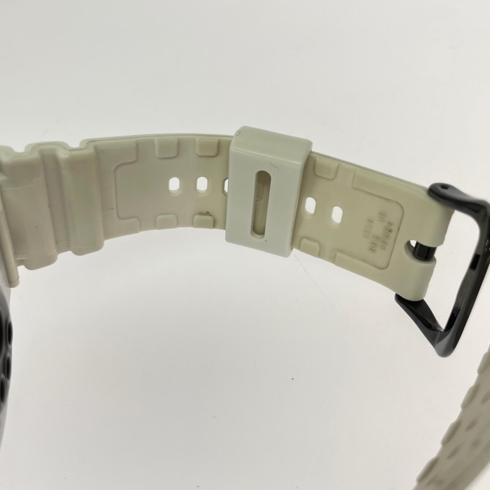 腕時計 DW-H5600 ホワイト