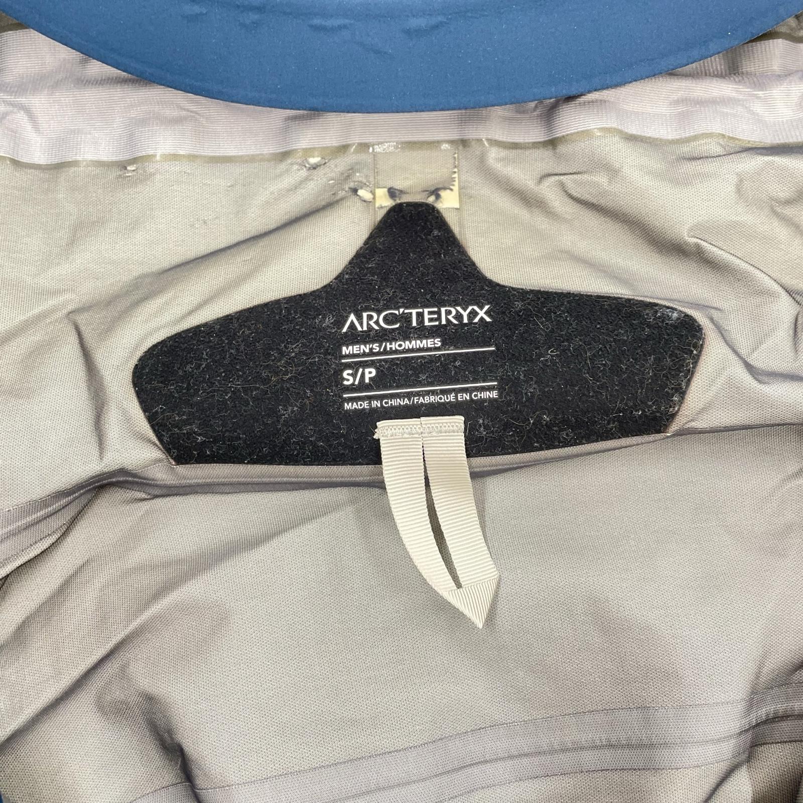 マウンテンパーカー ZETA AR JACKET S