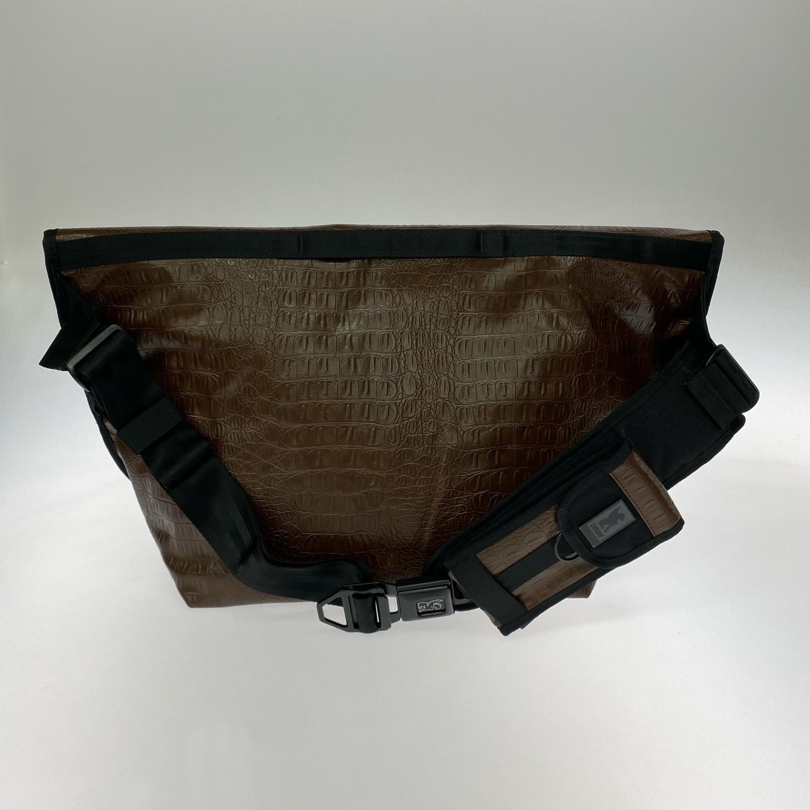 ショルダーバッグ Enginneered Garments/クロコ/メッセンジャー/茶黒