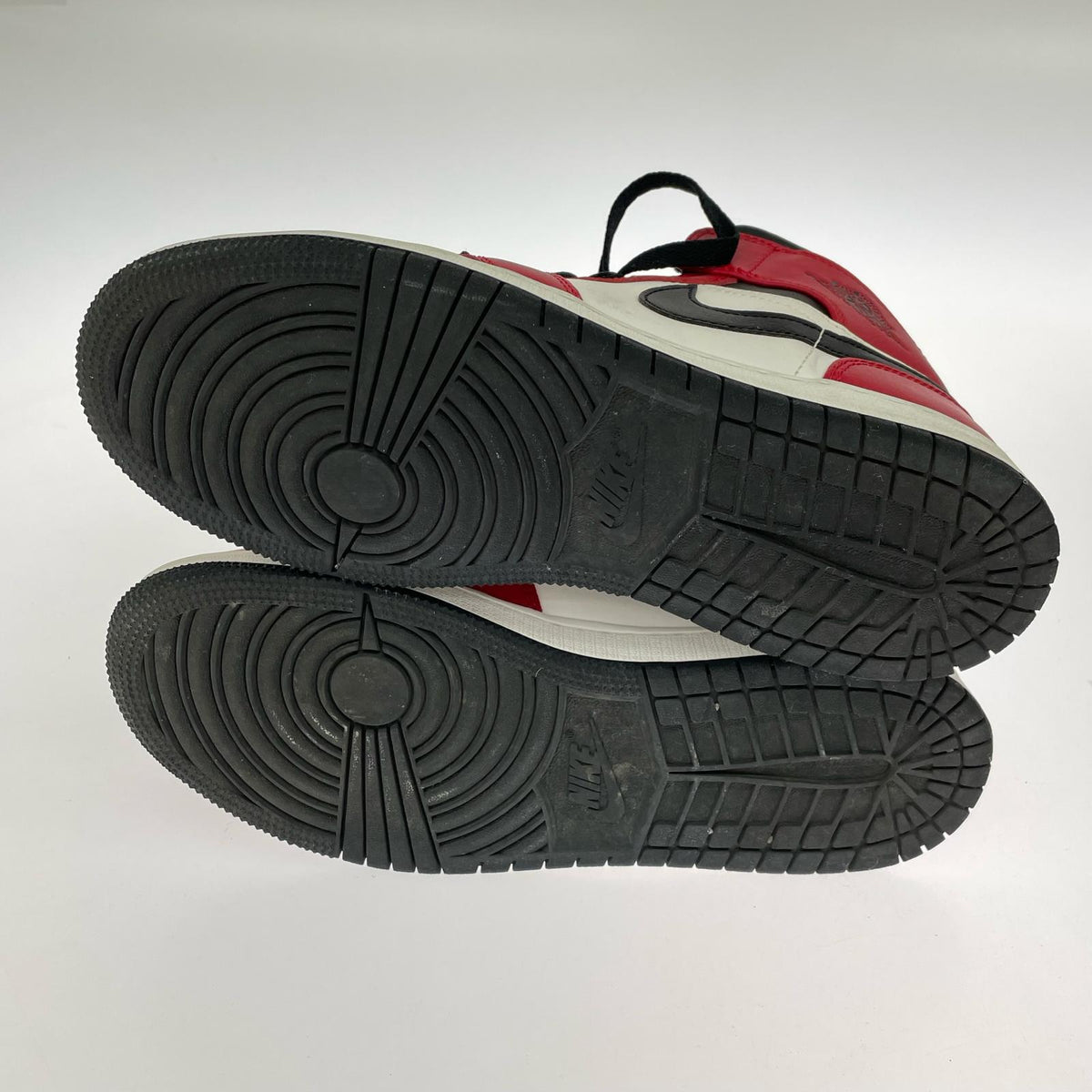 スニーカー GS Air Jordan 1 Mid (25.) 554725-069 25cm (US7 UK6 1/2 EU40)