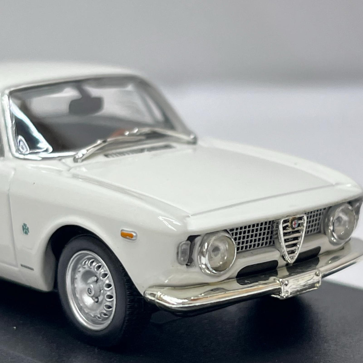 1/43 PMA アルファロメオ ジュリア スプリント GTA 1965 ミニチャンプス 1/43 アルファロメオ ジュリア スプリント GTA 1965 ミニチャンプス(MINICHAMPS) スケールカー