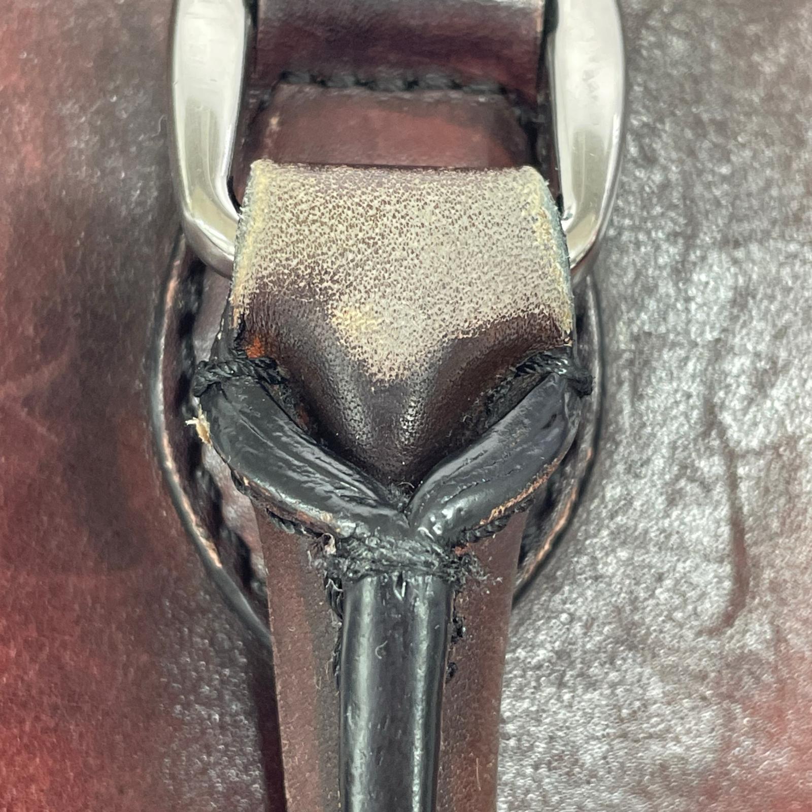ショルダーバッグ Berluti アンジュールガリバー スクリットレザー レッド
