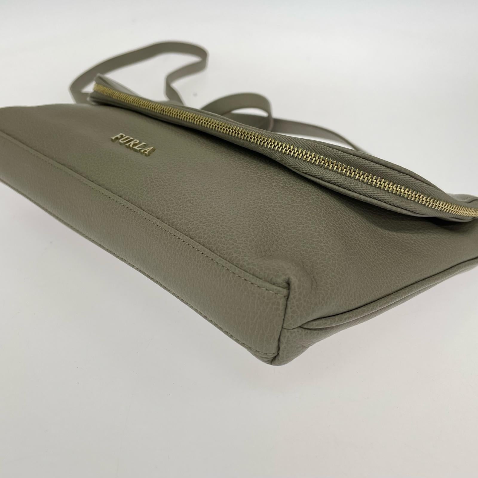 ショルダーバッグ レザー グレー グレー