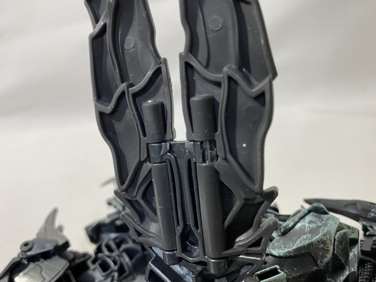BALENCIAGA クラシックロゴキャップ 黒