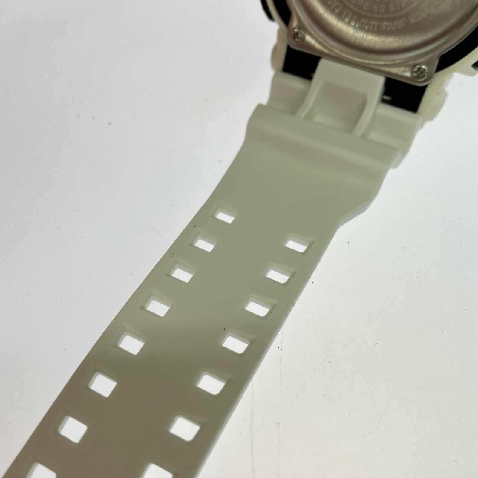 腕時計 G-SHOCK GA-400 ホワイト