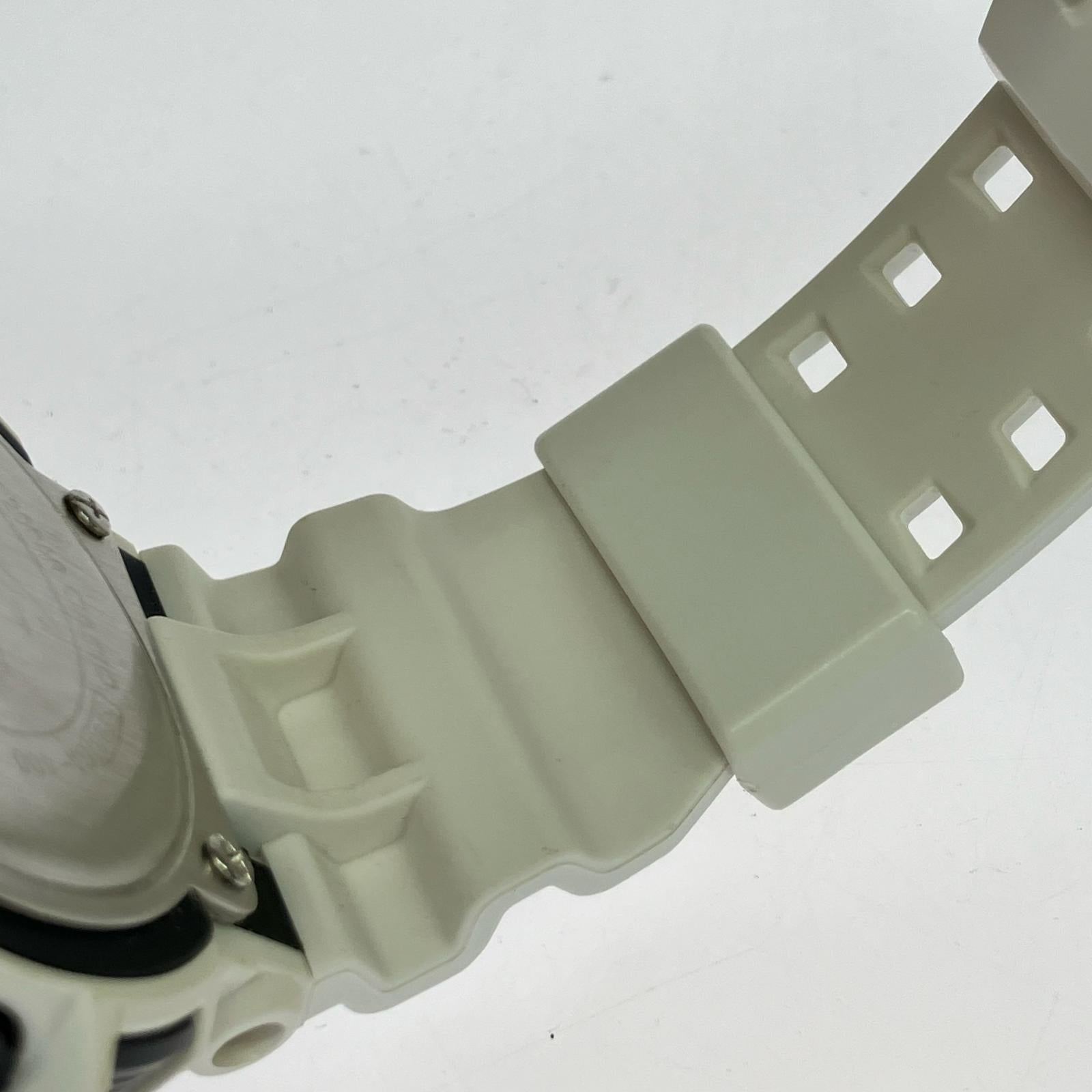 腕時計 G-SHOCK GA-400 ホワイト