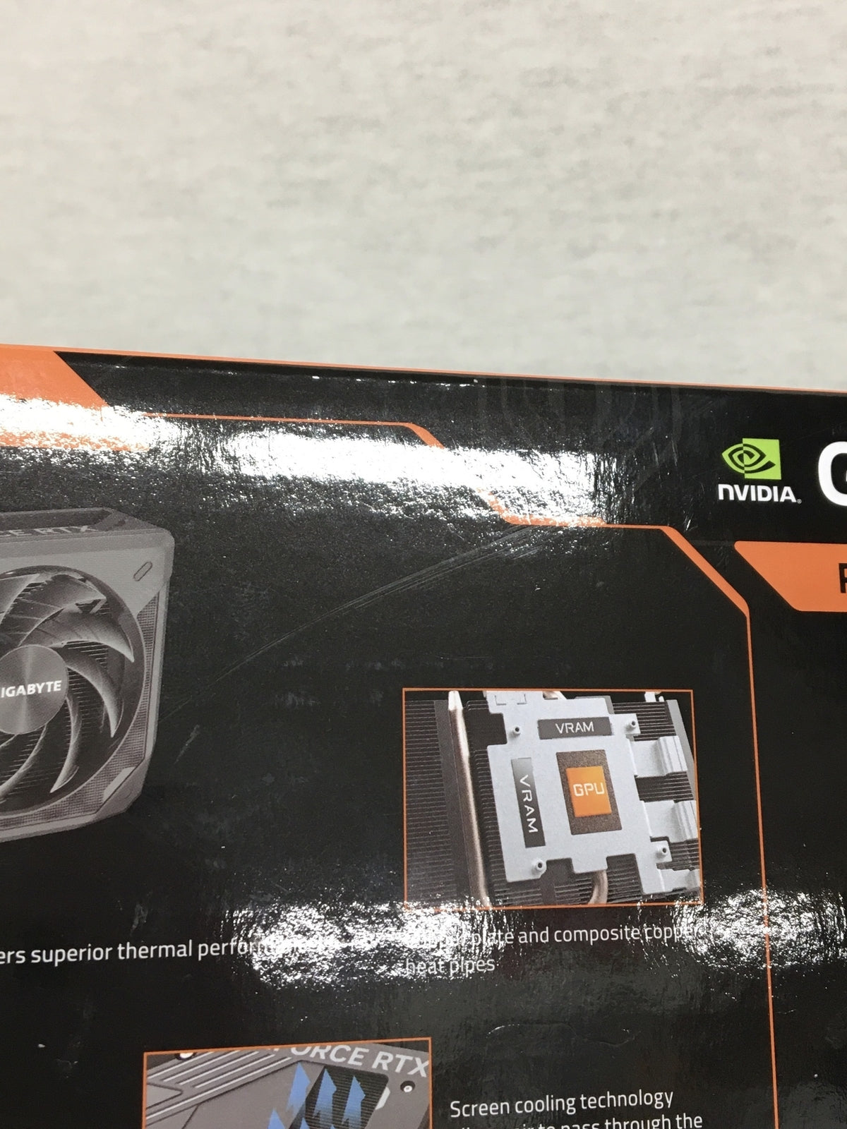 GIGABYTE製 GeForce RTX 5050 GV-N5050WF2OC-8GD その他小物