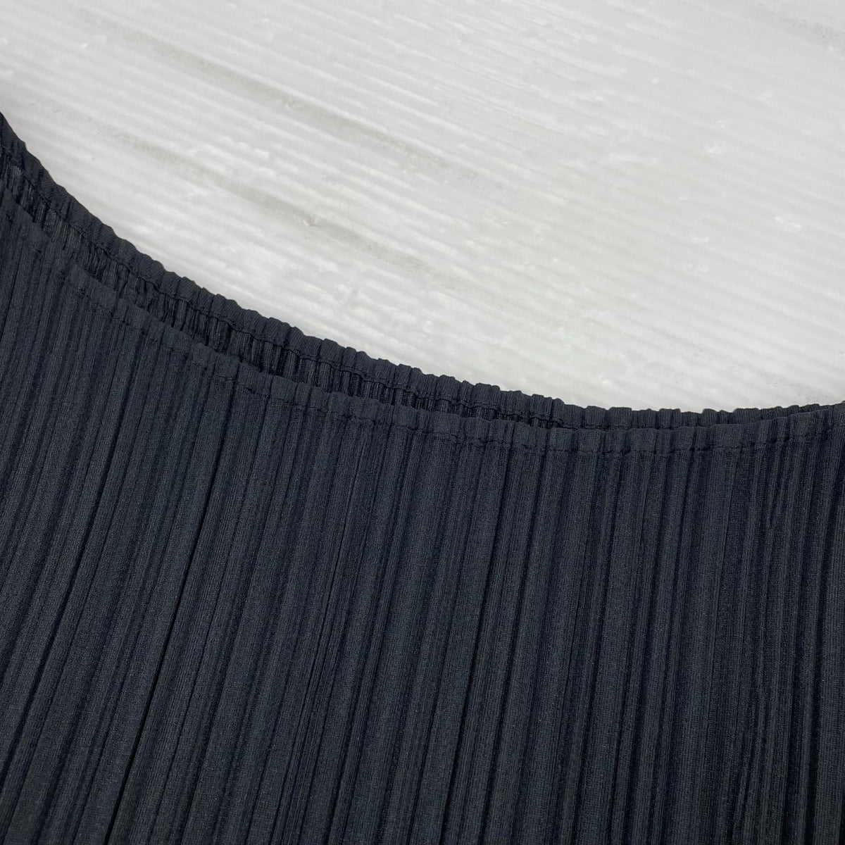 半袖Tシャツ PLEATS PLEASE アシンメトリートップス(3) PP71-JK521 ブラック