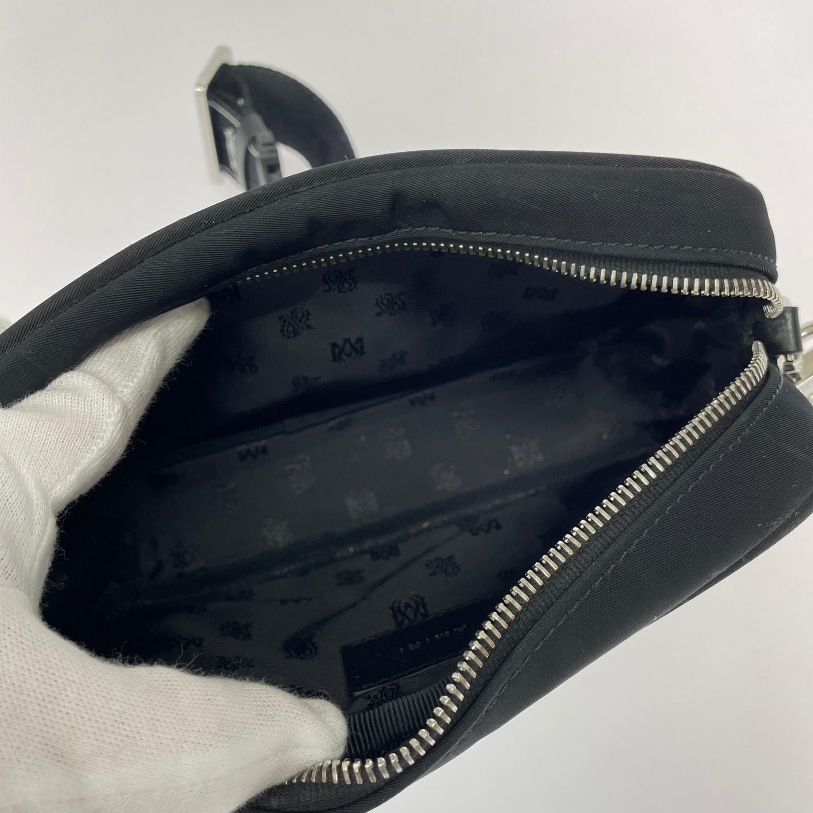 ショルダーバッグ AMIRI MA CAMERA CASE 黒 ブラック