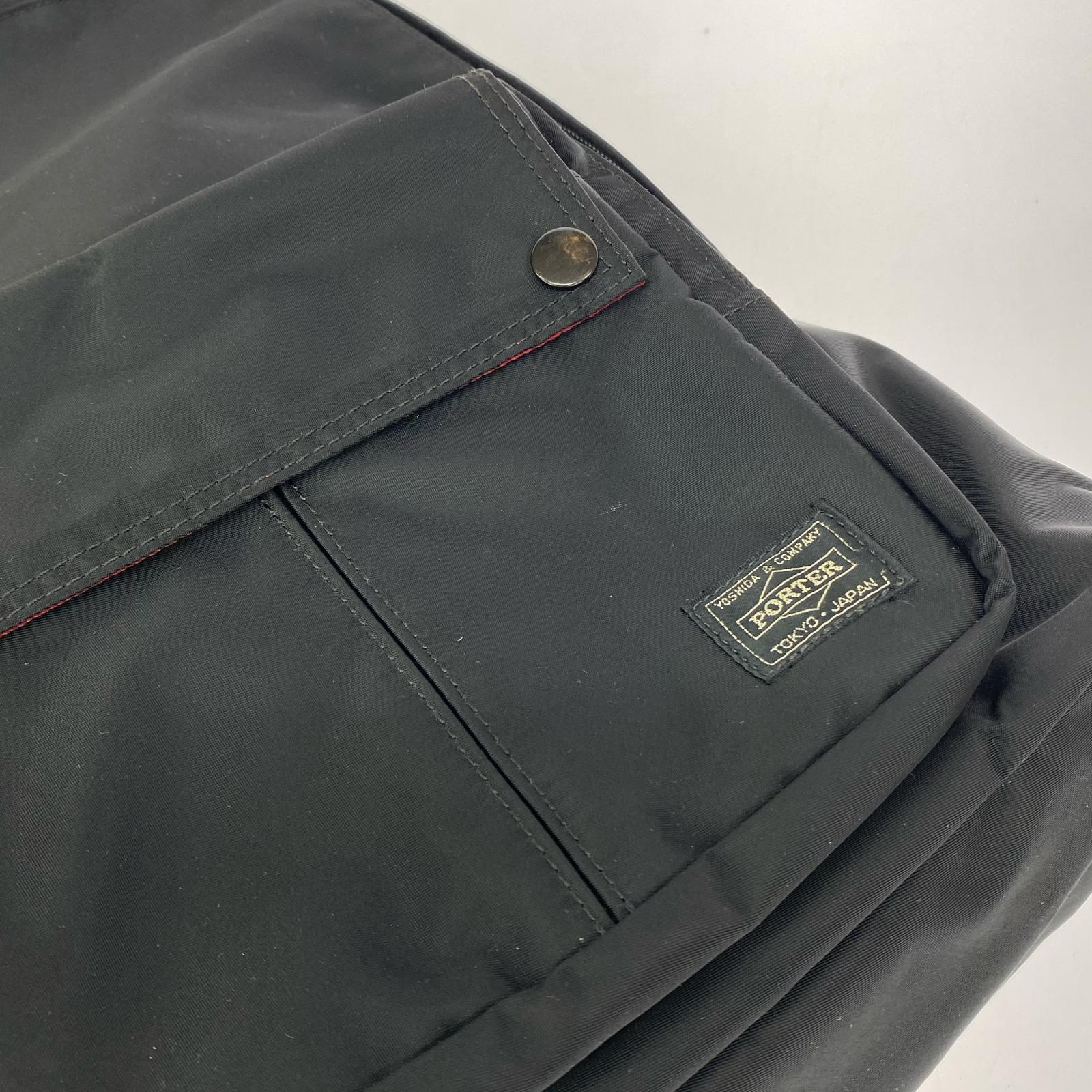 リュック・デイパック iLS POUR BEAUX MESSIEURS ブラック