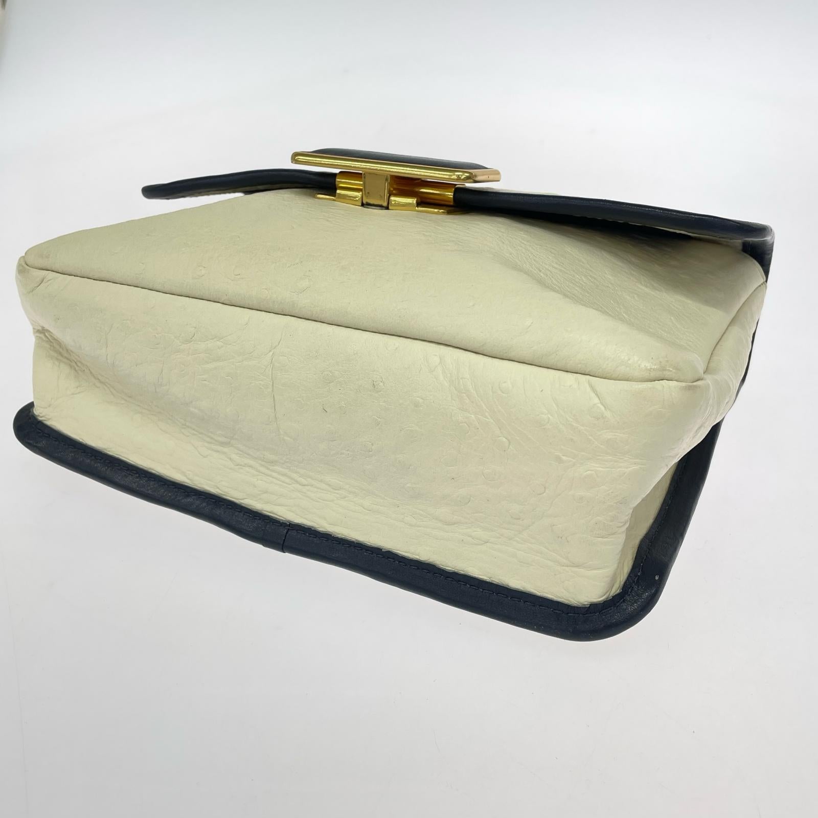 ショルダーバッグ Marc by Marc Jacobs ショルダーバッグ ホワイト