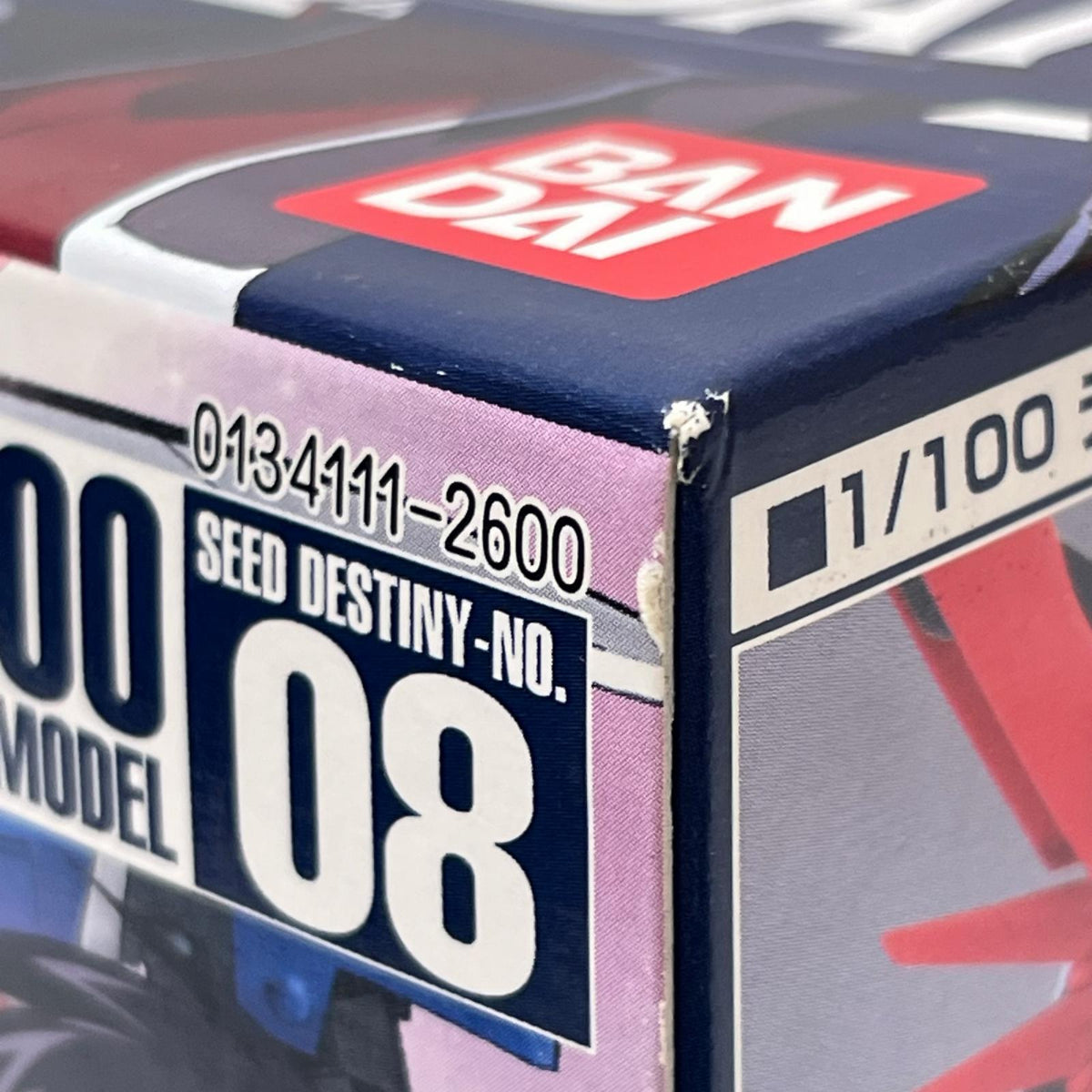 1/100 ZGMF-X42S デスティニーガンダム 機動戦士ガンダムSEED DESTINY(シード デスティニー) BANDAI(バンダイ ガンプラ